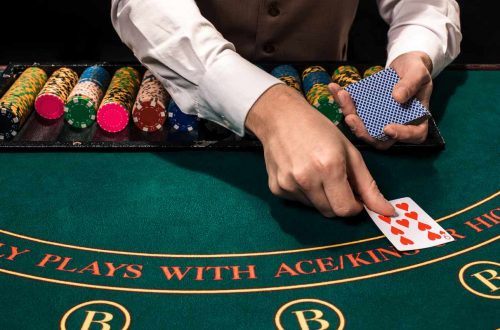 Tips For Beginners Who Are Playing At An Online Casino